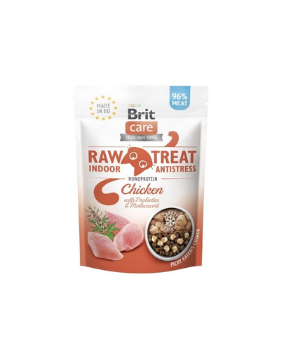 BRIT Care Raw Treat Indoor Antistress 40 g gustare liofilizata cu pui, probiotice si extract de roinita pentru pisici adulte