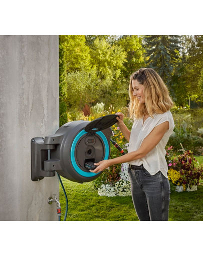 GARDENA Rola furtun montare pe perete PowerRoll XL cu baterie