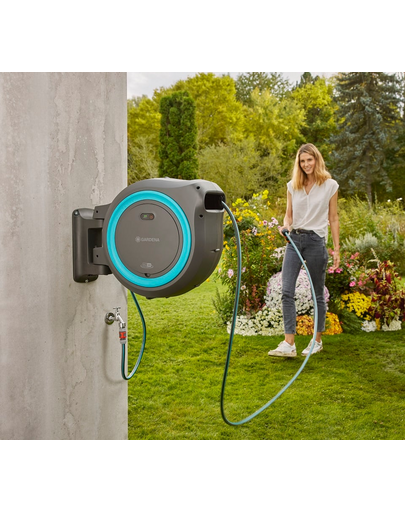 GARDENA Rola furtun montare pe perete PowerRoll XL cu baterie
