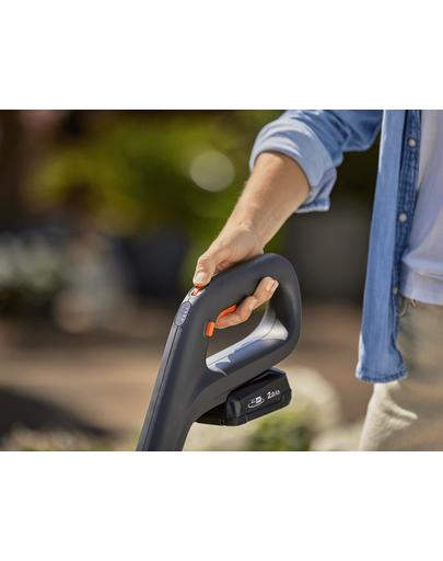 GARDENA Perie eliminare buruiana cu acumulator 1800/18V P4A
