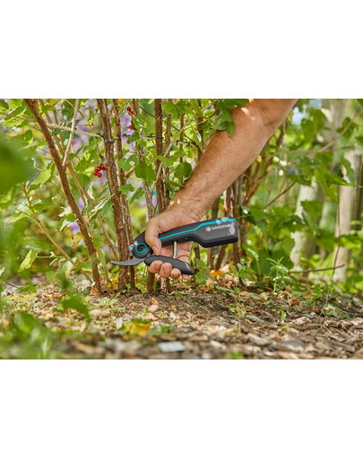 GARDENA Foarfeca de gradina fara fir AssistCut