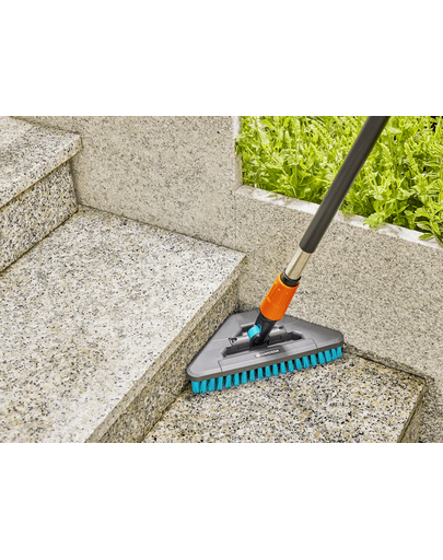 GARDENA Cleansystem perie dura pentru suprafete mari, rezistente la uzura
